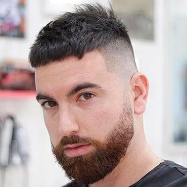 Barbería Iñaki Ramos hombre con arreglo de barba